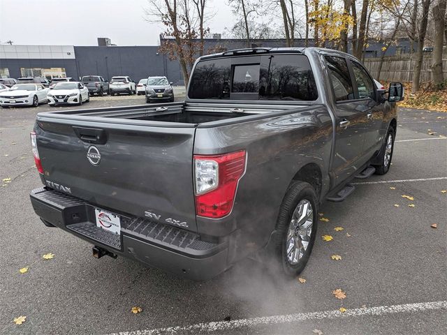 2023 Nissan Titan SV