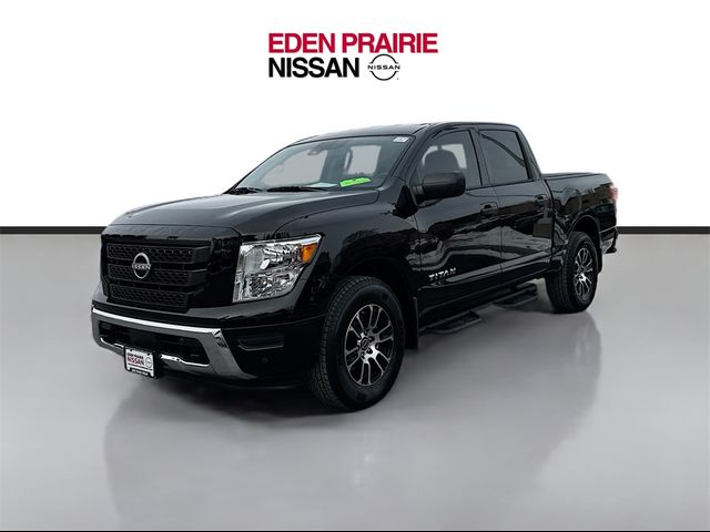 2023 Nissan Titan SV