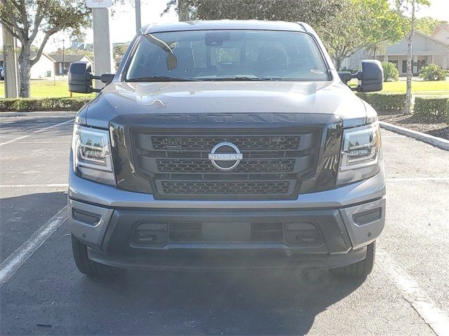 2023 Nissan Titan SV