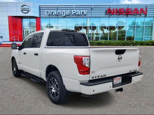 2023 Nissan Titan SV