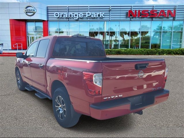 2023 Nissan Titan SV