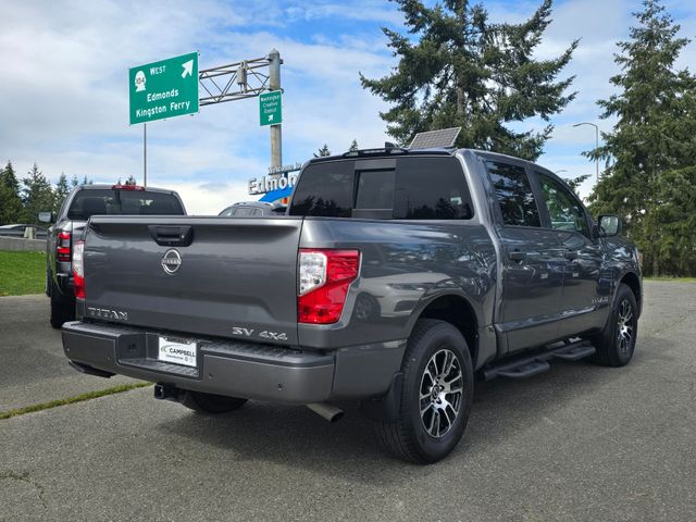 2023 Nissan Titan SV