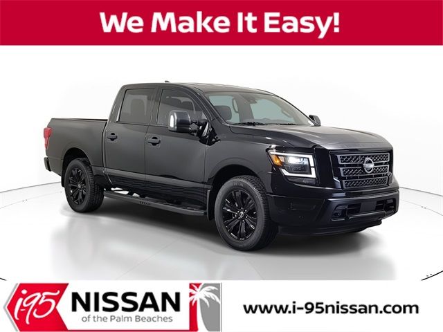 2023 Nissan Titan SV