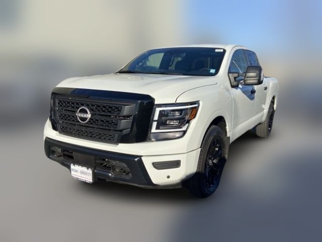 2023 Nissan Titan SV