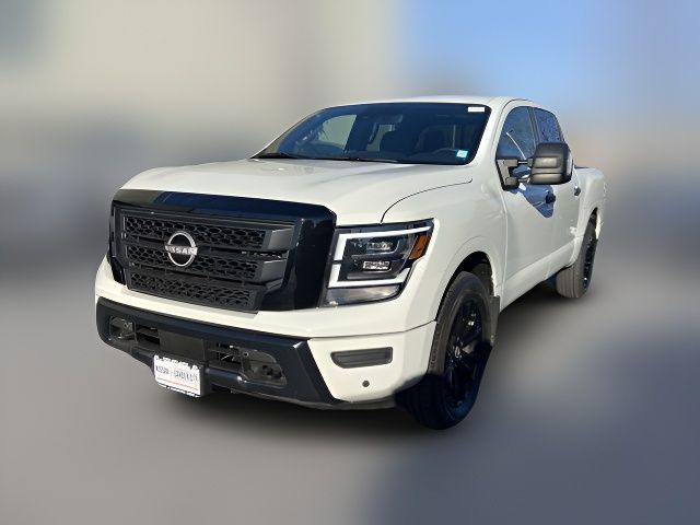 2023 Nissan Titan SV