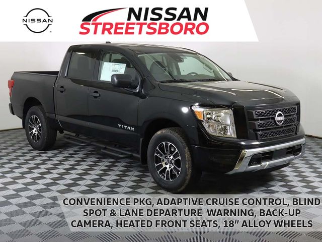 2023 Nissan Titan SV