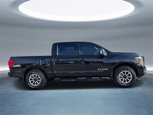 2023 Nissan Titan SV