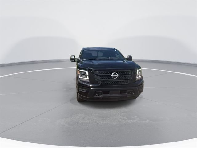 2023 Nissan Titan SV