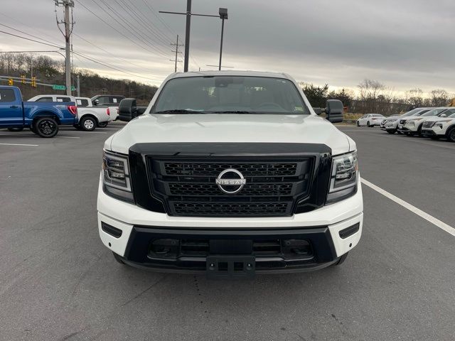 2023 Nissan Titan SV