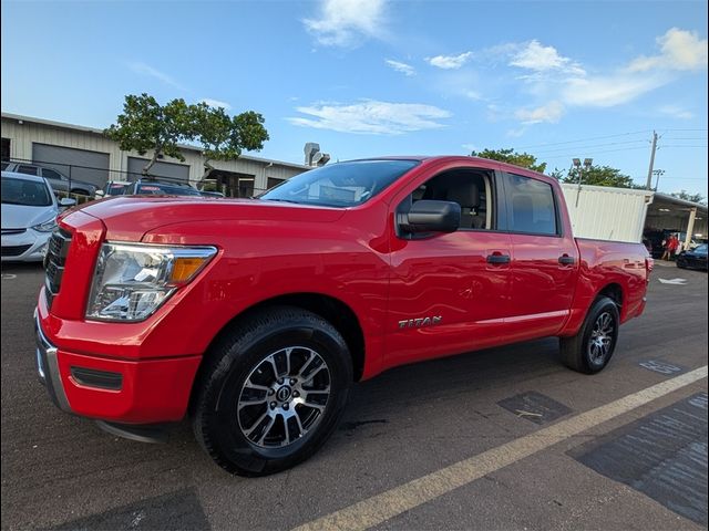 2023 Nissan Titan SV