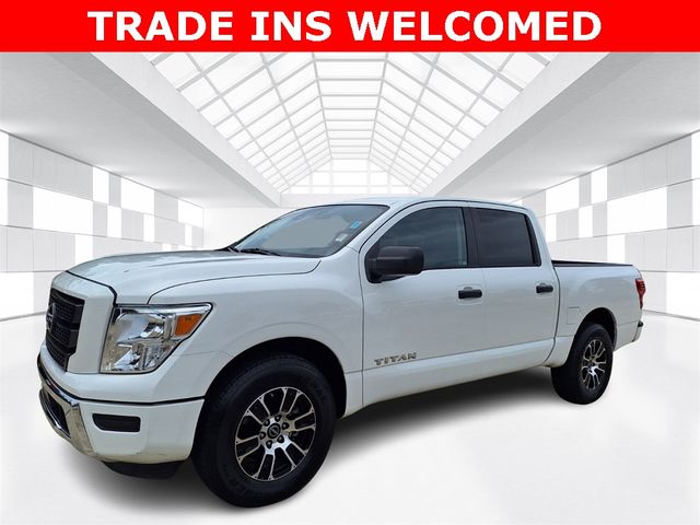 2023 Nissan Titan SV