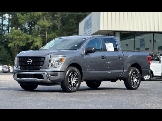 2023 Nissan Titan SV