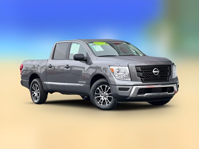 2023 Nissan Titan SV