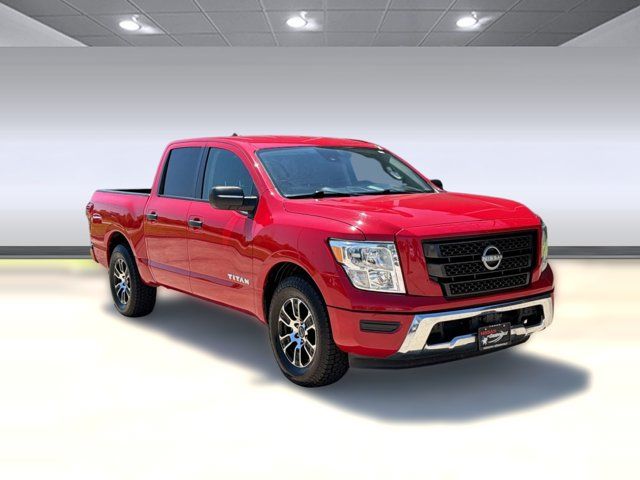 2023 Nissan Titan SV