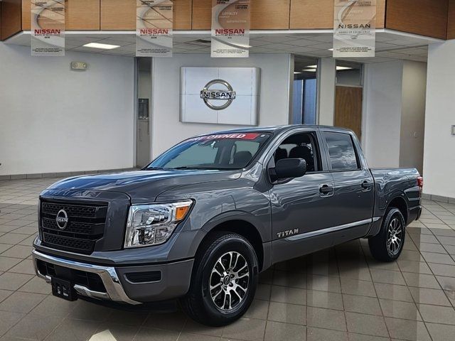 2023 Nissan Titan SV