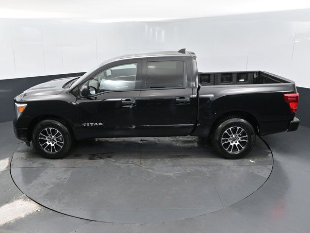 2023 Nissan Titan SV