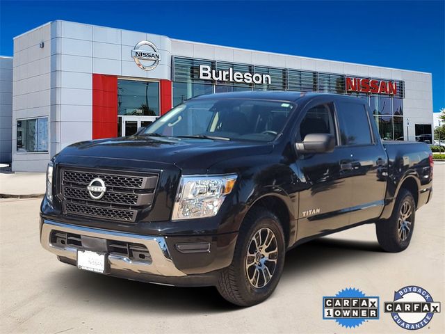 2023 Nissan Titan SV