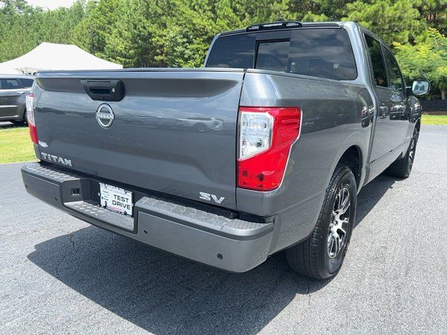 2023 Nissan Titan SV