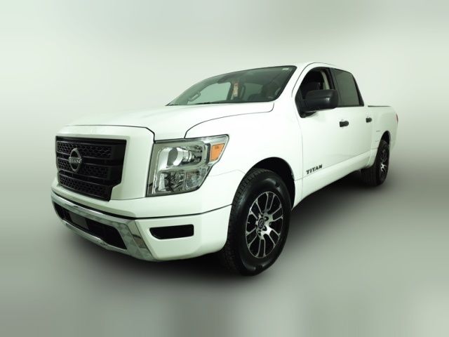 2023 Nissan Titan SV