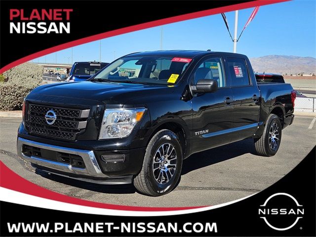 2023 Nissan Titan SV