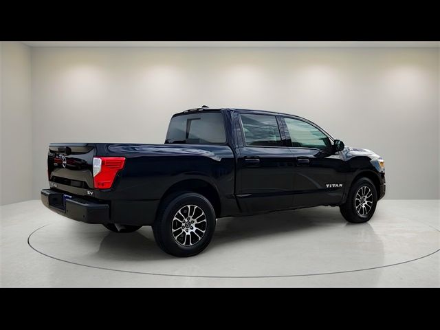 2023 Nissan Titan SV