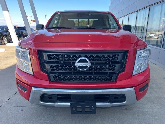 2023 Nissan Titan SV