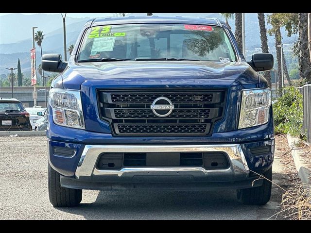 2023 Nissan Titan SV