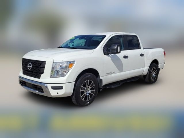 2023 Nissan Titan SV