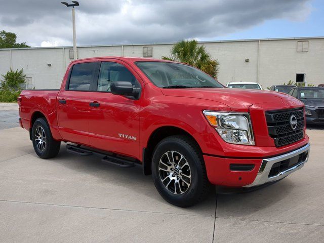 2023 Nissan Titan SV