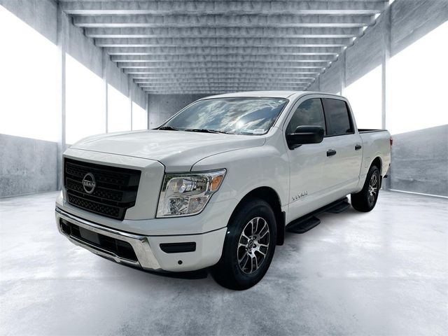 2023 Nissan Titan SV