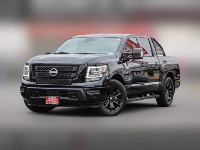 2023 Nissan Titan SV