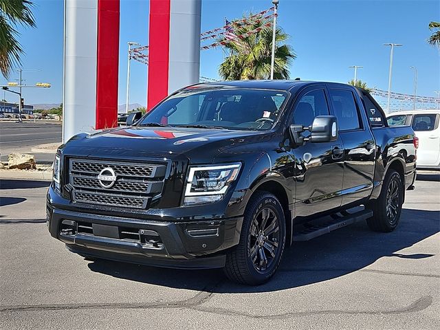 2023 Nissan Titan SV