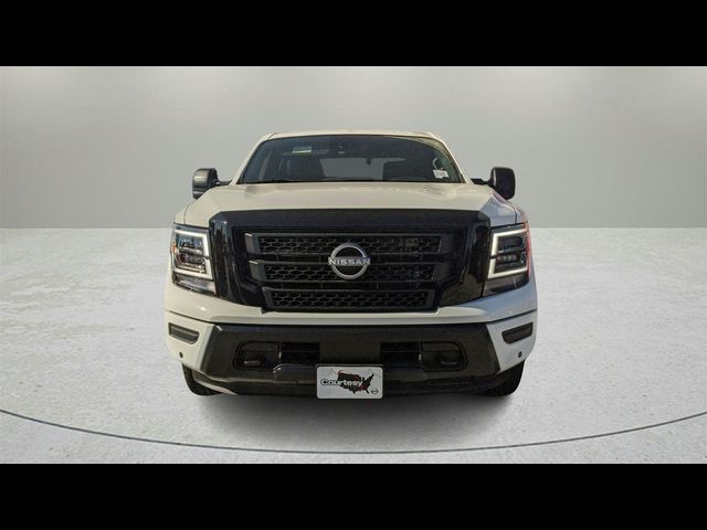 2023 Nissan Titan SV