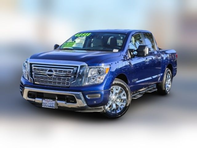 2023 Nissan Titan SV