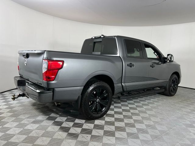 2023 Nissan Titan SV