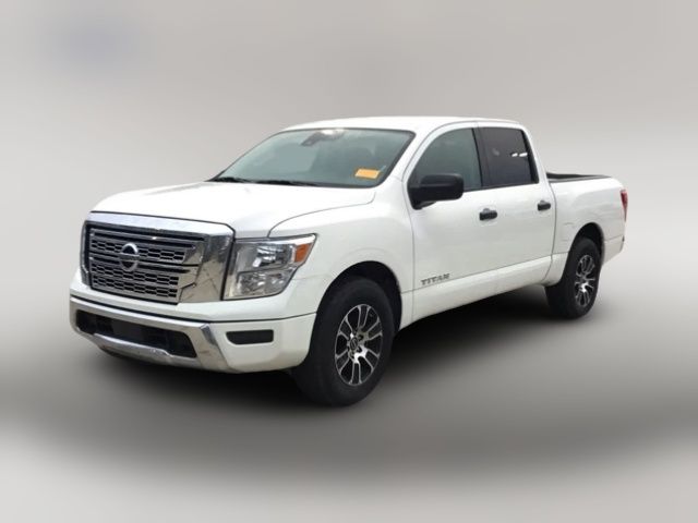 2023 Nissan Titan SV