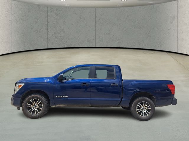 2023 Nissan Titan SV