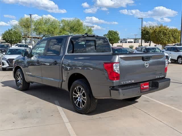 2023 Nissan Titan SV