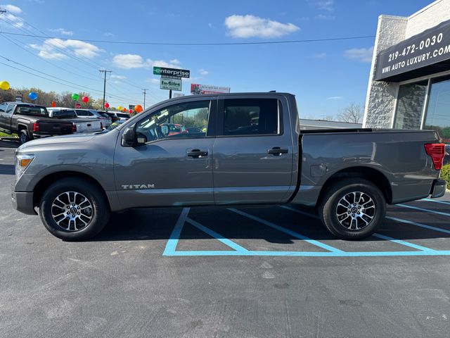 2023 Nissan Titan SV