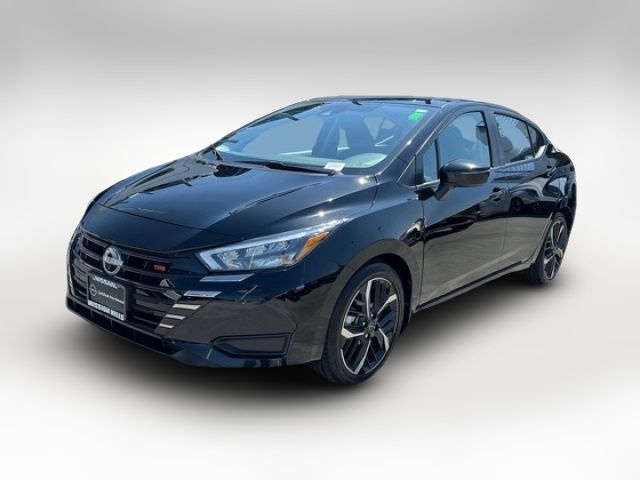 2023 Nissan Versa SR