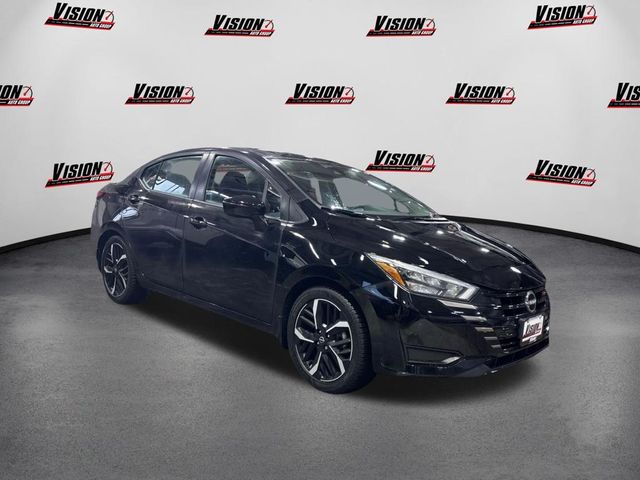 2023 Nissan Versa SR