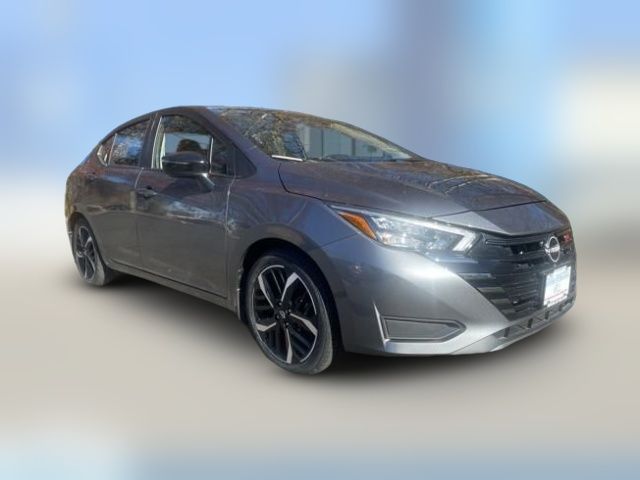 2023 Nissan Versa SR