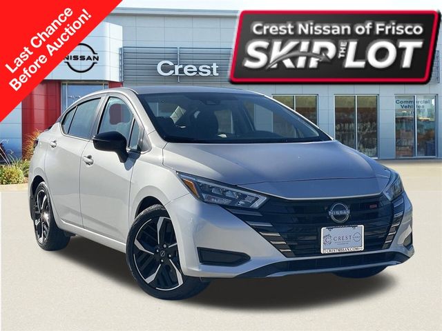 2023 Nissan Versa SR