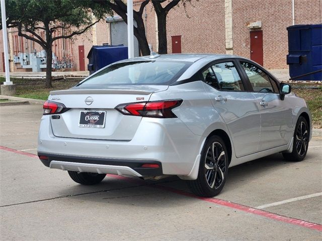 2023 Nissan Versa SR