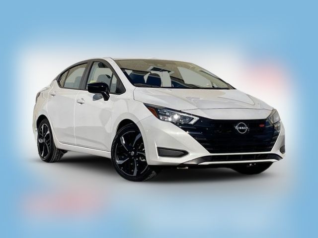 2023 Nissan Versa SR