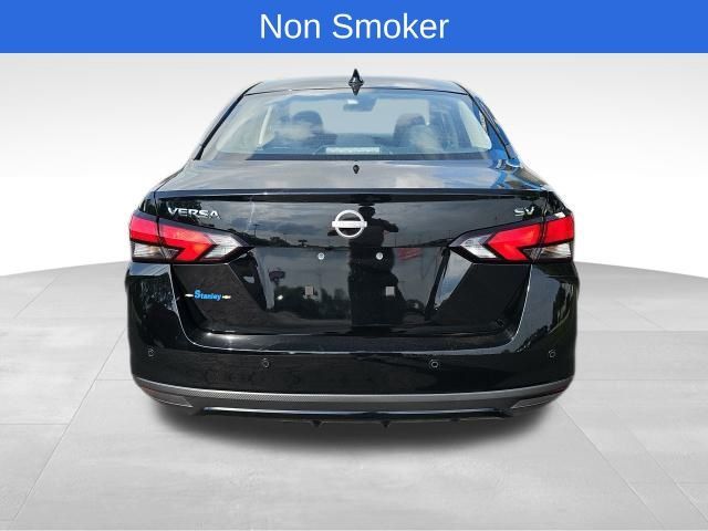 2023 Nissan Versa SV