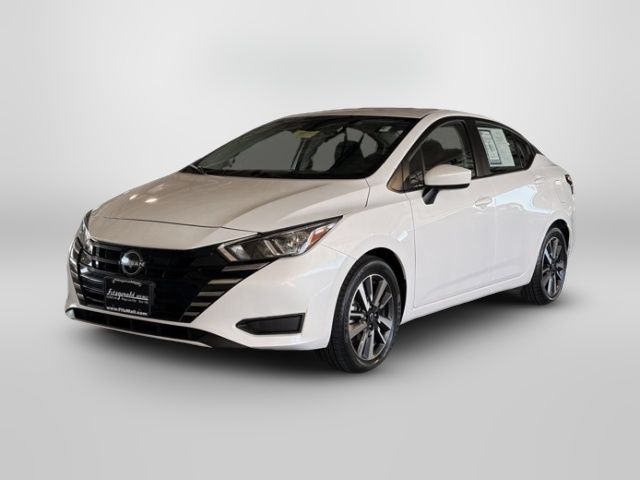 2023 Nissan Versa SV
