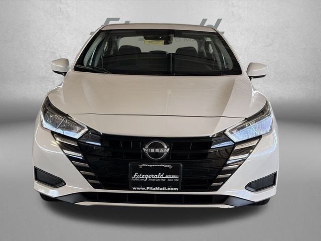 2023 Nissan Versa SV