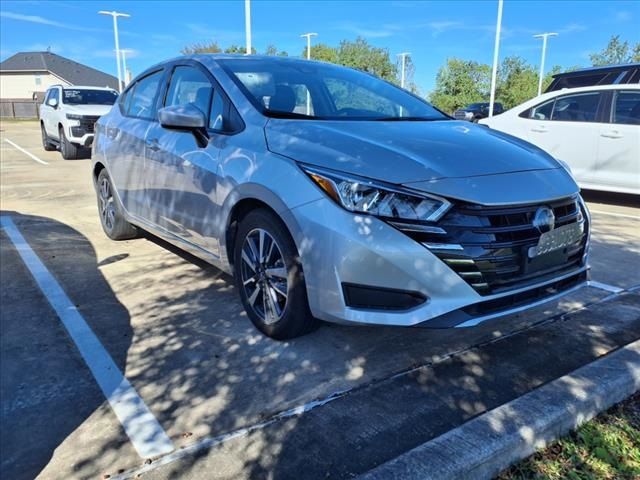 2023 Nissan Versa SV