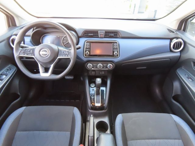 2023 Nissan Versa SV